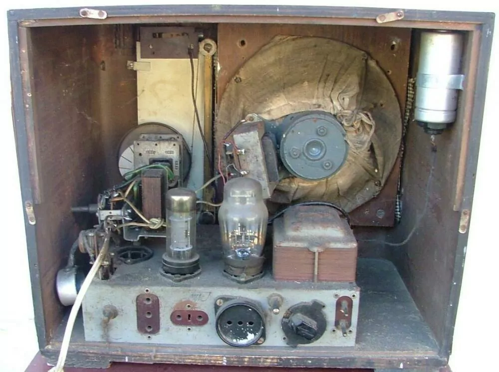 RÁDIO MICROFONA