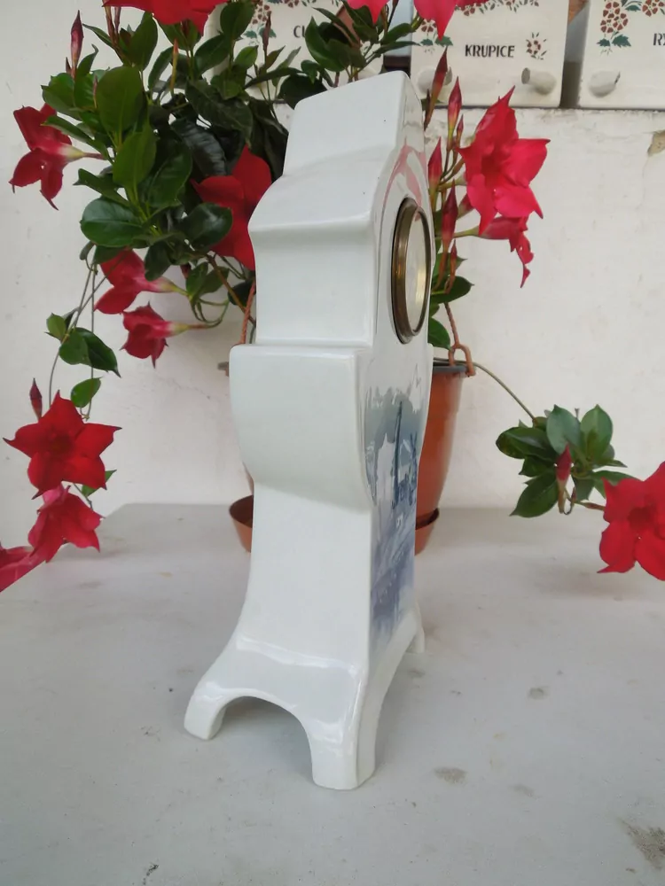 STAROŽITNÉ KRBOVÉ , STOLNÍ PORCELÁNOVÉ HODINY TEPLICE MOTIV MLÝNY
