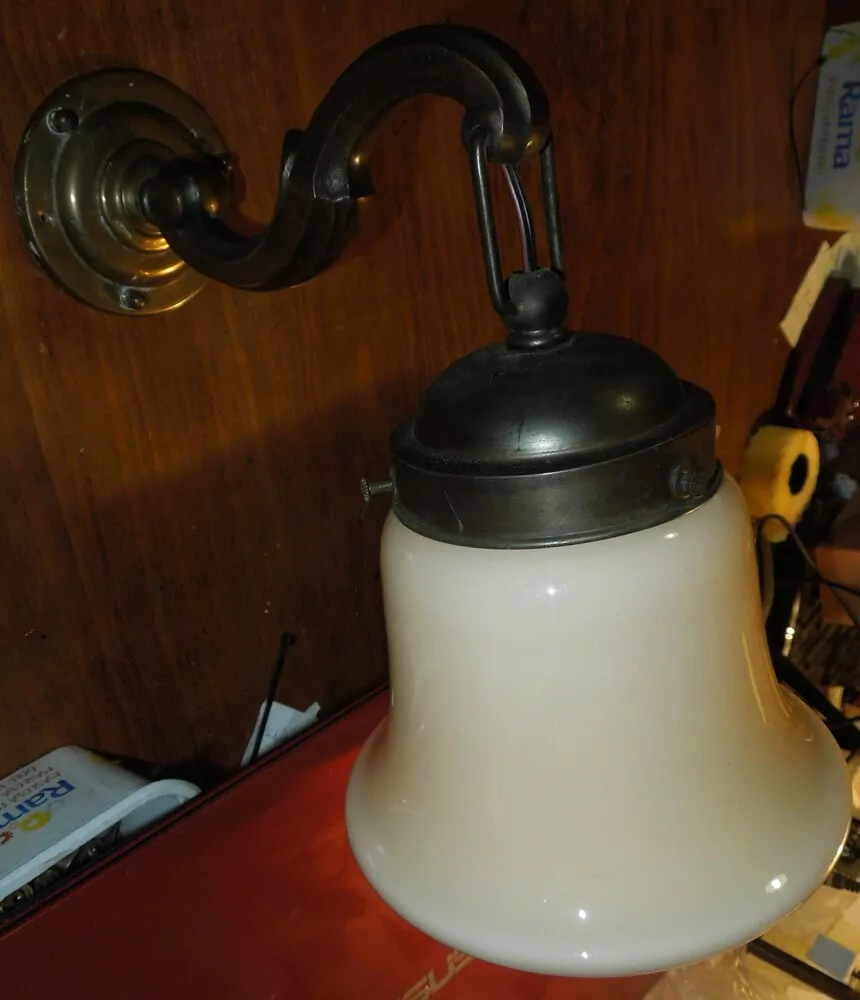 LAMPIČKA NA STĚNU 1 KS NÁSTĚNNÁ LAMPA ELEKTRICKÁ 