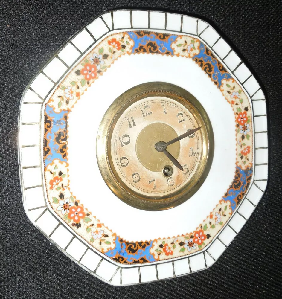 HODINY PORCELÁNOVÉ KUCHYYŇSKÉ Značené