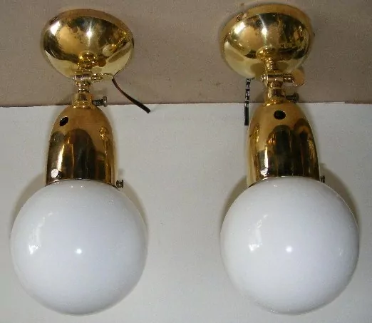 LAMPIČKA NA STĚNU 2 KS LAMPIČKY LAMPY ELEKTRICKÉ NASTAVITELNÉ NEBO STROPNICE ART