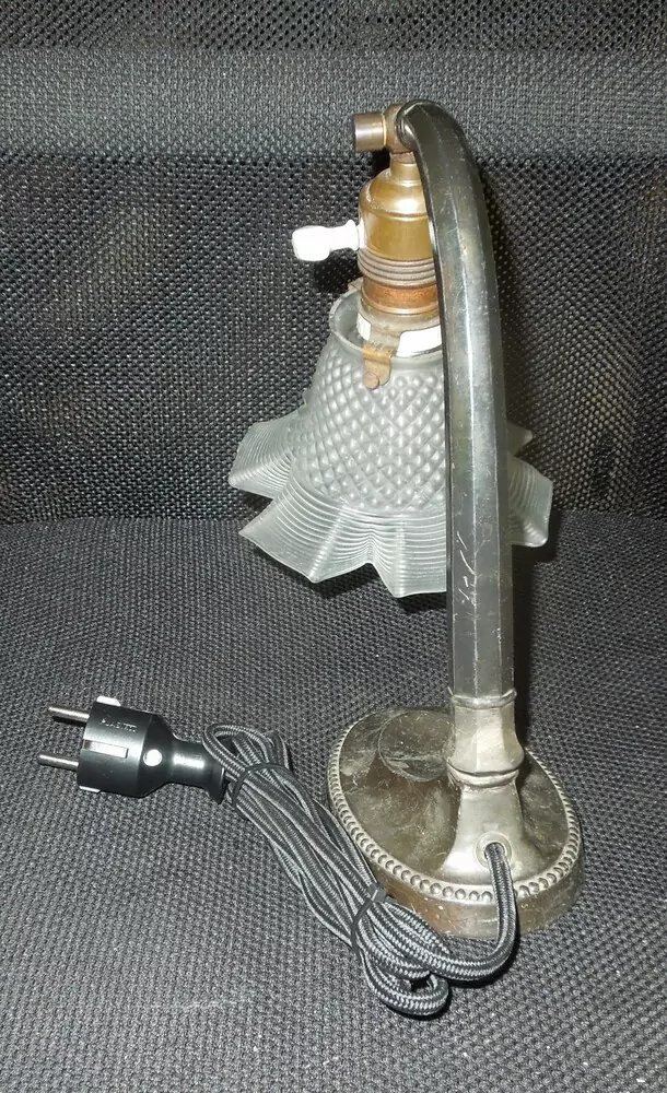 STAROŽITNÁ STOLNÍ NEBO NA ZEĎ LAMPA ELEKTRICKÁ