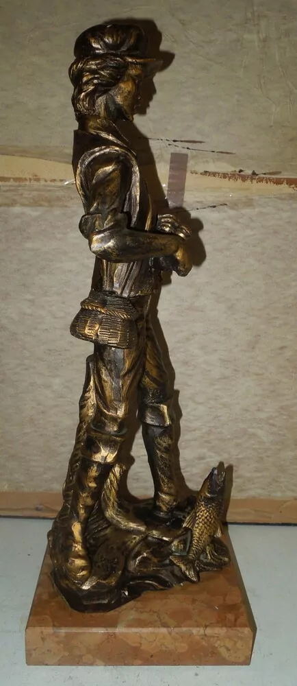 SOCHA RYBÁŘE VELKÁ 53 CM