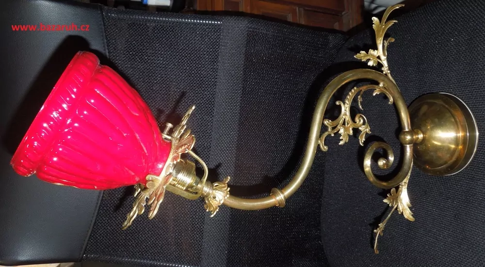 STAROŽITNÁ LAMPA LAMPIČKA 1 KS