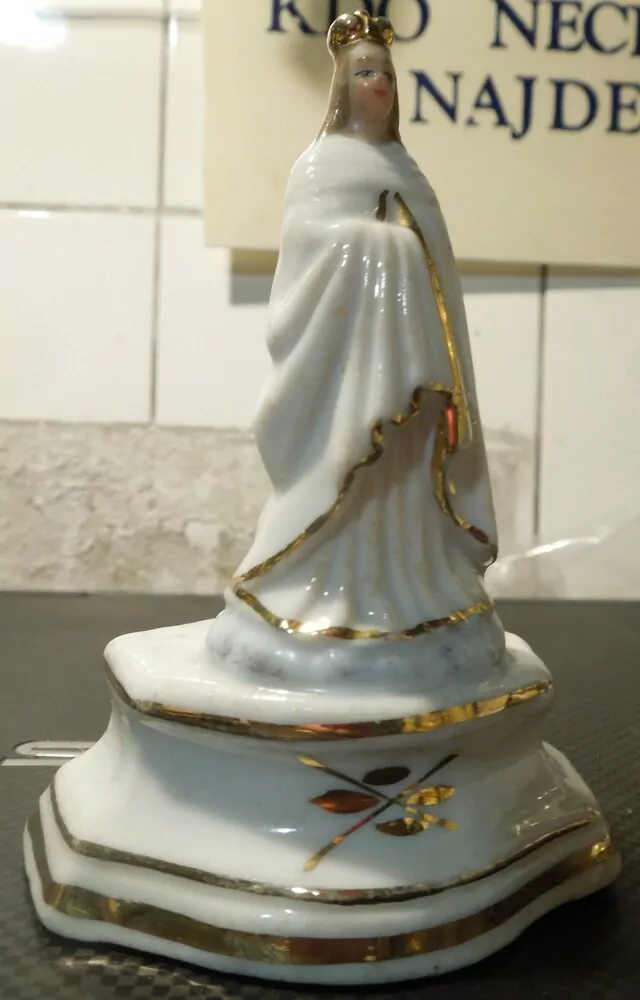 SOCHA SVATÁ 10,2 CM