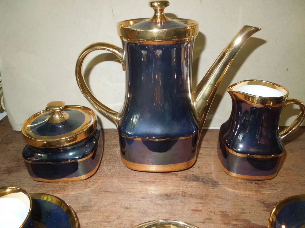 KÁVOVÁ  SOUPRAVA TMAVĚ MODRÁ ČESKÝ PORCELÁN