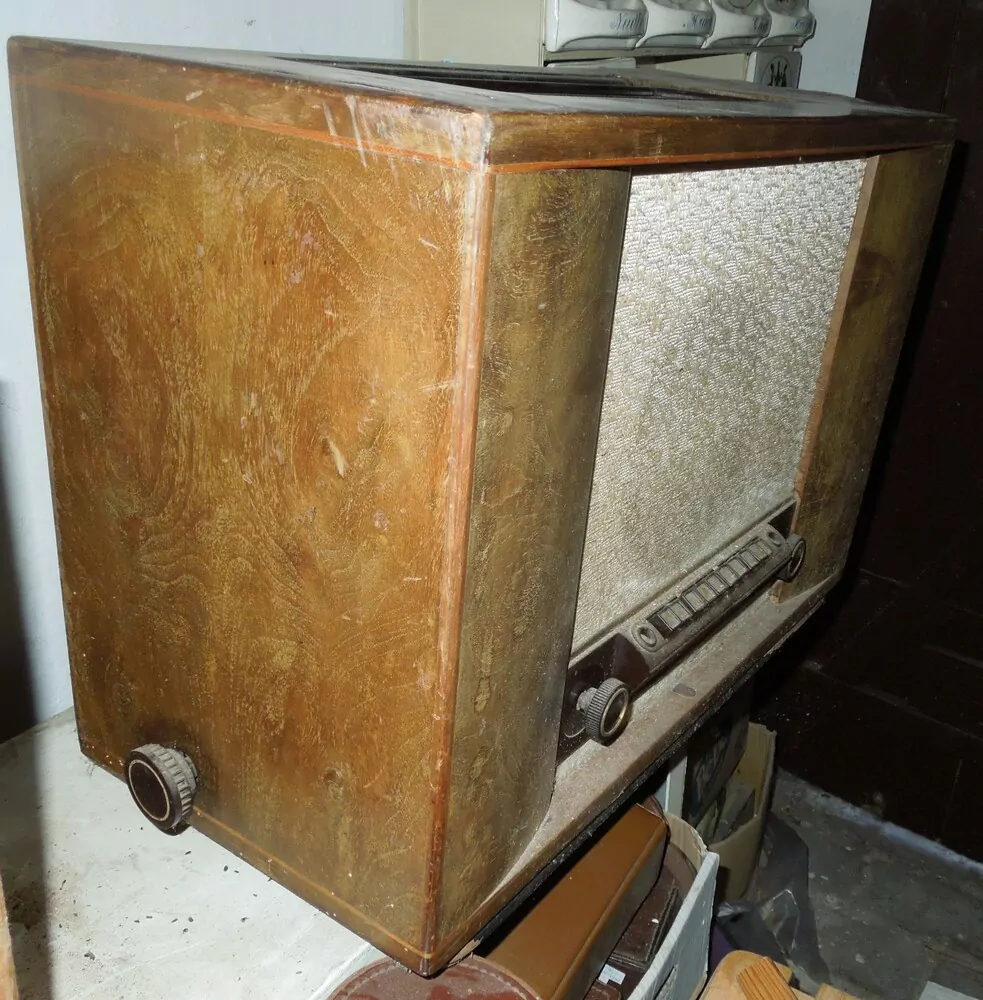 Radio Philips 753 A