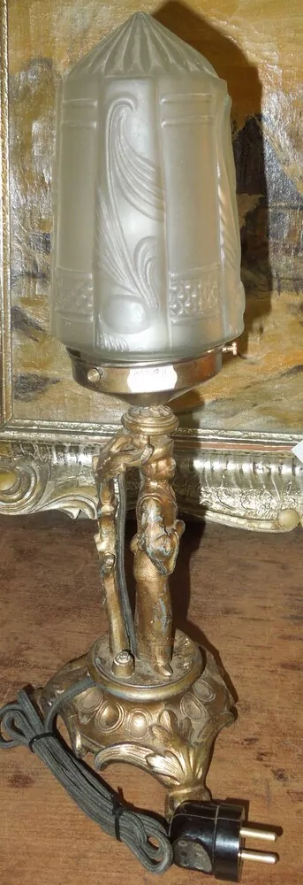STAROŽITNÁ FIGULÁRNÍ LAMPA