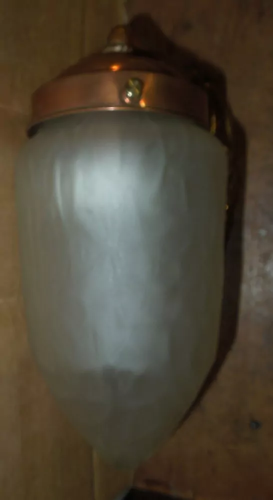 LAMPIČKA NA STĚNU  1KS NÁSTĚNNÁ LAMPA