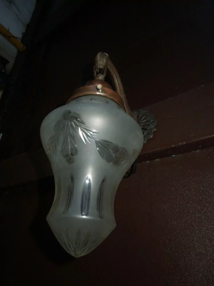 LAMPIČKA NA STĚNU 1 KS NÁSTĚNNÁ LAMPA ELEKTRICKÁ