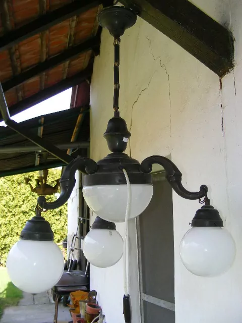 MOSAZNÝ LUSTR 4 stínidla