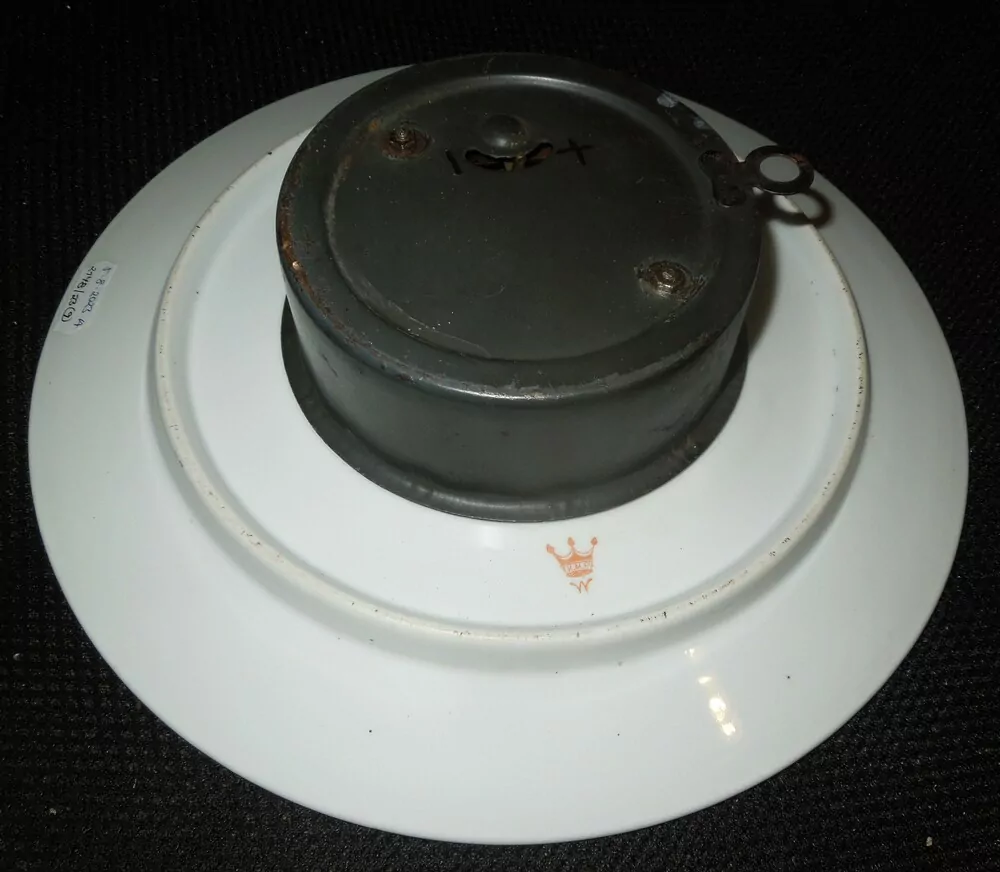 HODINY PORCELÁNOVÉ NÁSTĚNNÉ FIALKY