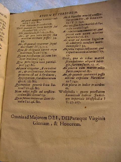 CRIMEN FORI ECCLESIASTICI LIBER V. R. 1717 ??