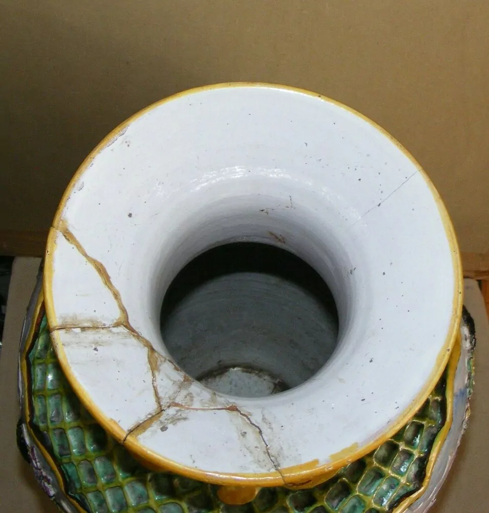 STAROŽITNÁ KERAMIKA VÁZA PLASTICKÁ 55CM