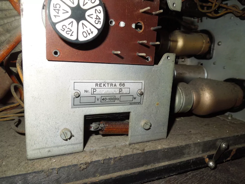 RÁDIO REKTRA 66