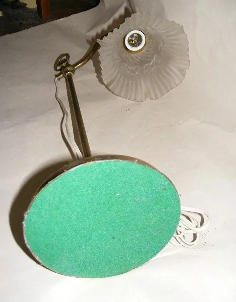 STAROŽITNÁ STOLNÍ LAMPA , LAMPIČKA