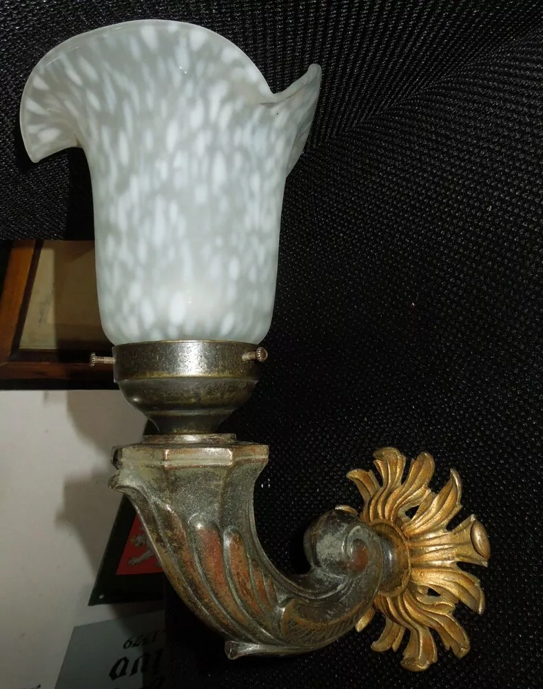 LAMPIČKA NA STĚNU 1 KS NÁSTĚNNÁ LAMPA