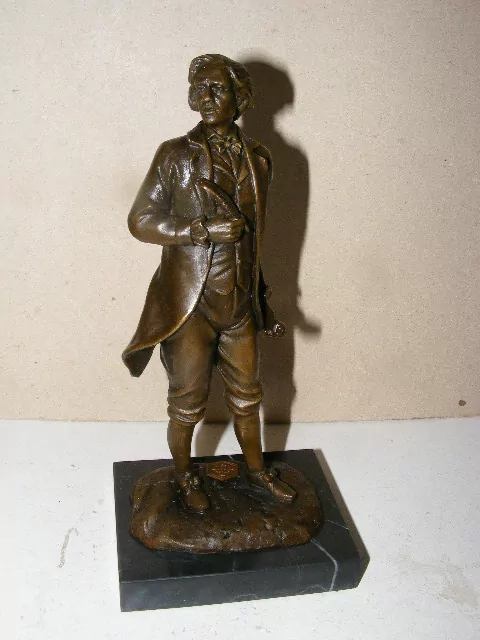 BRONZOVÁ SOCHA MOZART BRONZ