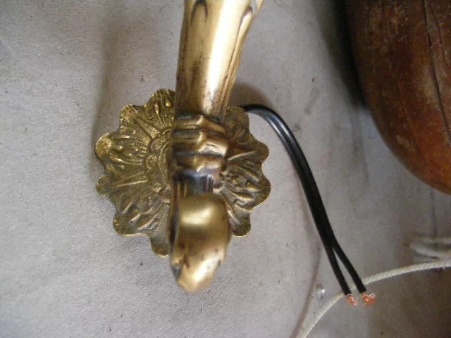 STAROŽITNÁ LAMPIČKA NA STĚNU 1 KS NÁSTĚNNÁ LAMPA