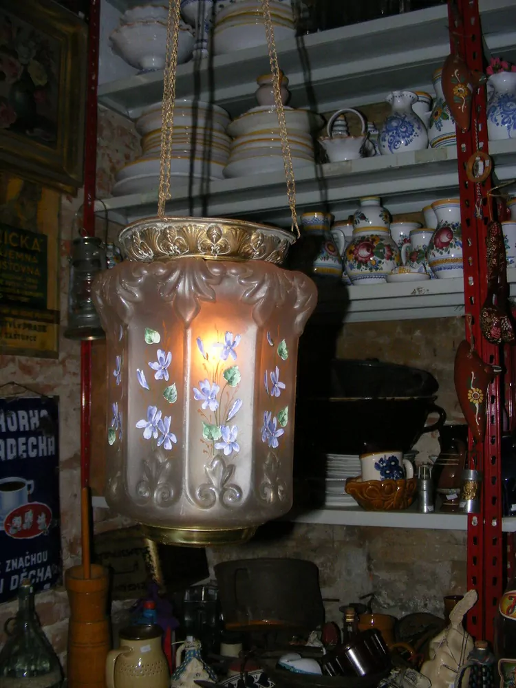 Starožitný stahovací lustr
