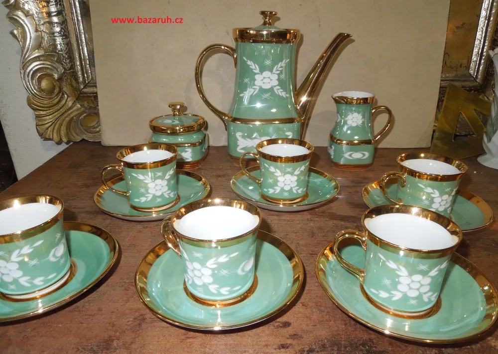 KÁVOVÁ  SOUPRAVA ZELENÁ SE VZOREM ČESKÝ PORCELÁN