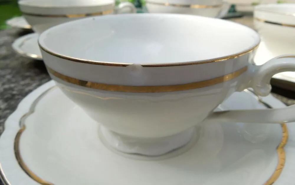 PORCELÁNOVÁ ČAJOVÁ SOUPRAVA