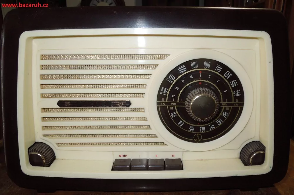 RADIO TESLA 315 A BAKELIT