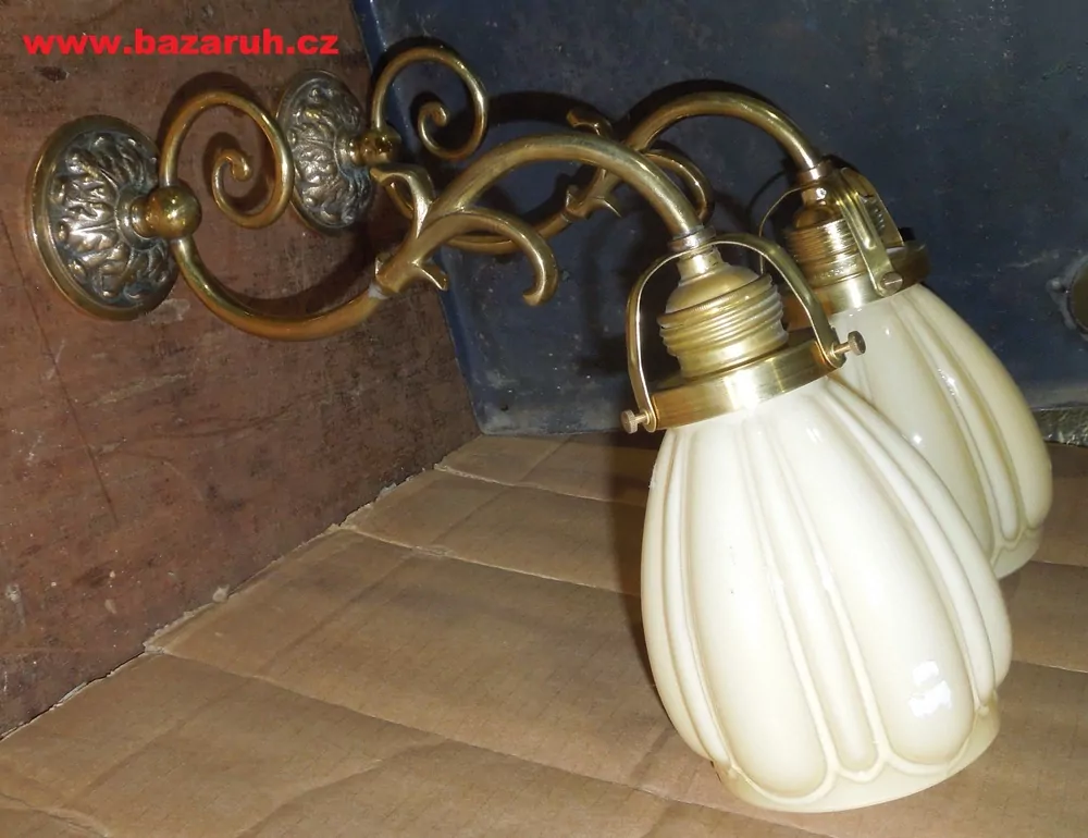 LAMPIČKA NA STĚNU 2 KS NÁSTĚNNÁ LAMPA