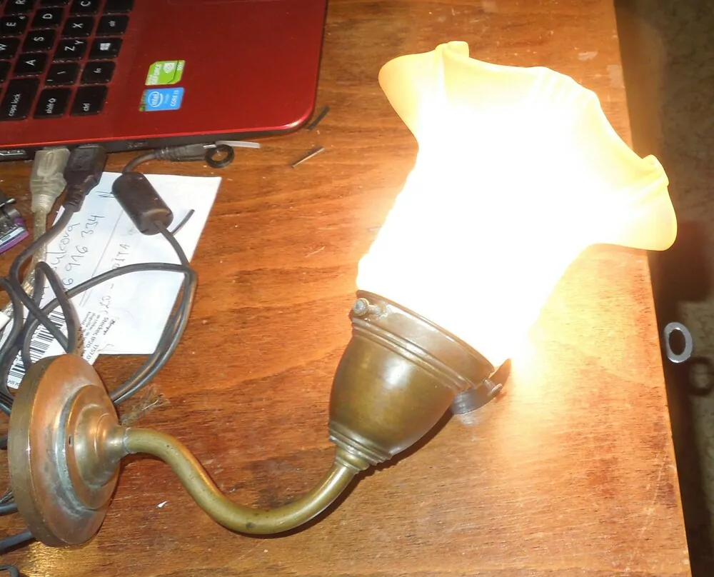STAROŽITNÁ LAMPIČKA NA STĚNU 1 KS NÁSTĚNNÁ LAMPA