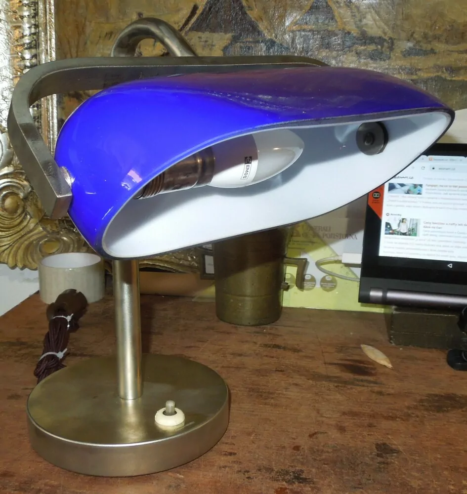 STAROŽITNÁ STOLNÍ LAMPA ELEKTRICKÁ BANKÉŘKA