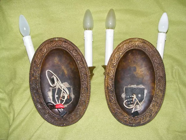 LAMPIČKA NA STĚNU 2 KS NÁSTĚNNÁ LAMPA
