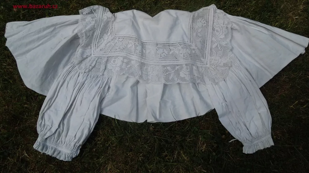 KROJ RUKÁVCE HORŇÁCKÉ BÍLÉ