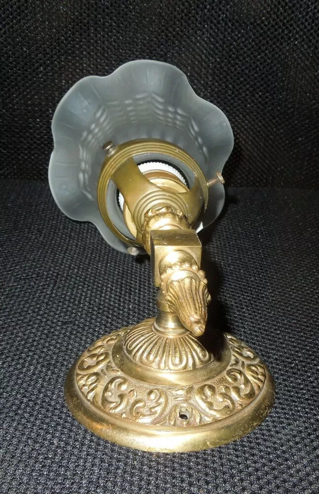 STAROŽITNÁ LAMPIČKA NA STĚNU 1 KS NÁSTĚNNÁ LAMPA
