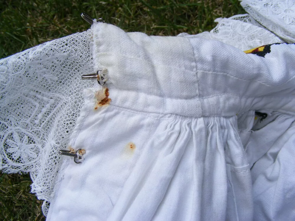 KROJ RUKÁVCE DÍVČÍ NIVNICKO  KE KROJI