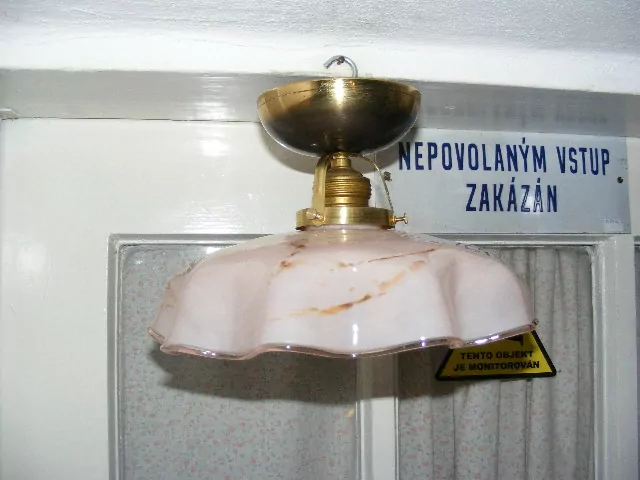STROPNICE STARÝ 1 KS LUSTR STÍNÍTKO ŠIRM