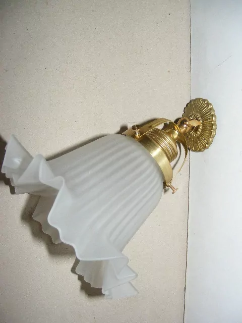 LAMPIČKA NA ZEĎ NEBO STROPNICE MOŽNOST SKLOMENÍ