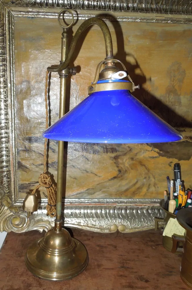 STAROŽITNÁ LAMPA ELEKTRICKÁ LAMPIČKA