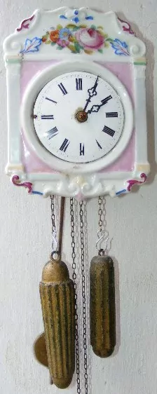 HODINY PORCELÁNKY , PORCELÁNOVÉ NA ZEĎ STAROŽITNÉ 