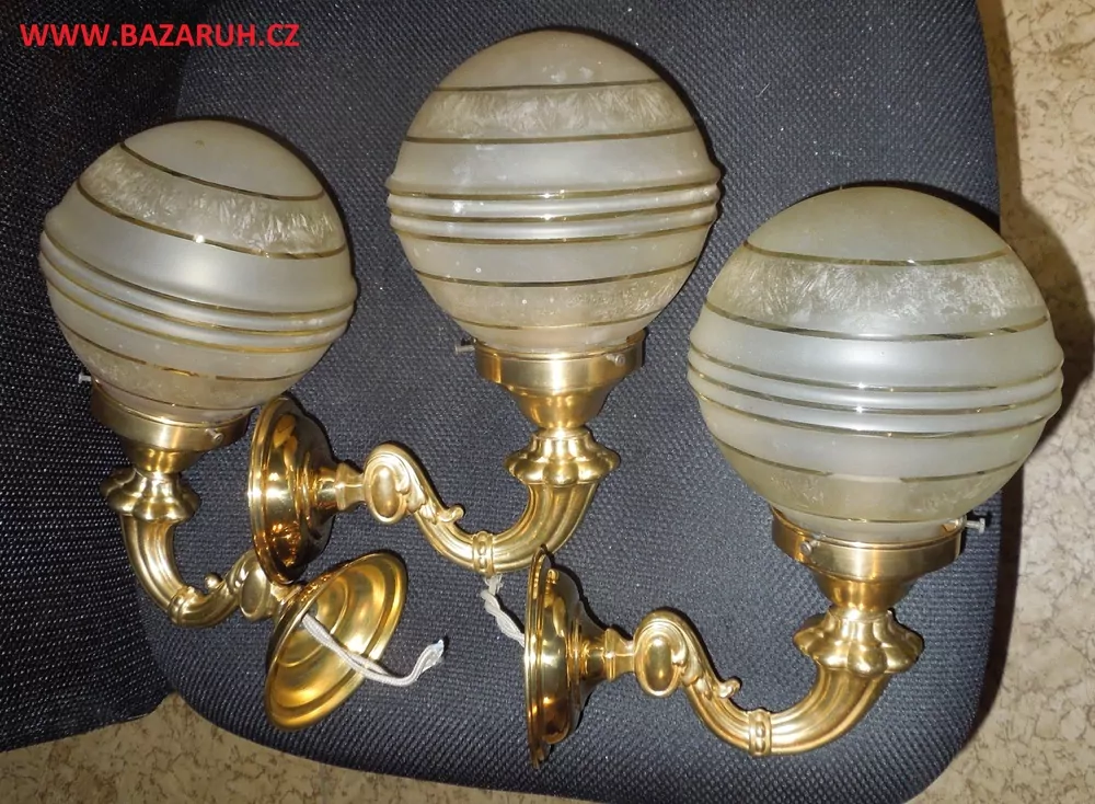 LAMPIČKA NA STĚNU 3 KS NÁSTĚNNÁ LAMPA