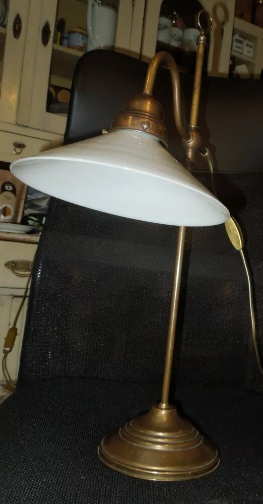 STAROŽITNÁ STARÁ  LAMPA , LAMPIČKA DO PRACOVNY