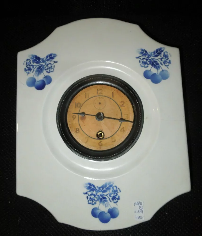 HODINY PORCELÁNOVÉ KUCHYŇSKÉ  MODRÉ TŘEŠNĚ