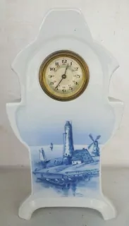 STAROŽITNÉ KRBOVÉ , STOLNÍ PORCELÁNOVÉ HODINY TEPLICE MOTIV MLÝNY