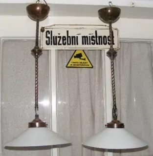 STARÝ LUSTR STÍNÍTKO 4 ks