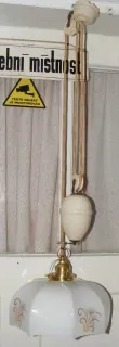 STAHOVACÍ LUSTR STÍNÍTKO STAHOVAČKA