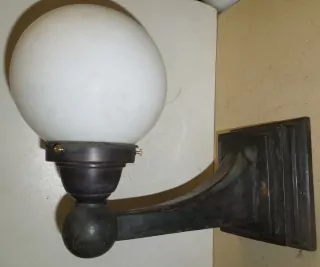 STAROŽITNÁ MASIVNÍ LAMPIČKA NA STĚNU 1 KS NÁSTĚNNÁ LAMPA