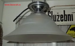 STARÝ LUSTR STÍNÍTKO 1 ks