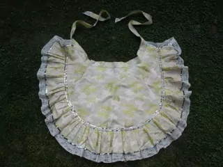 KROJ ZÁSTĚRA BROKÁT SVĚTLE ZELENKAVÝ