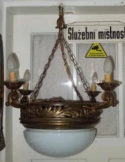 STAROŽITNÝ LUSTR SECESE