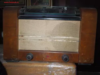 STARÉ RÁDIO