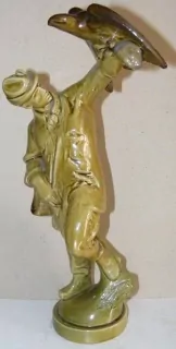 SOKOLNÍK, SOCHA SOKOLNÍKA